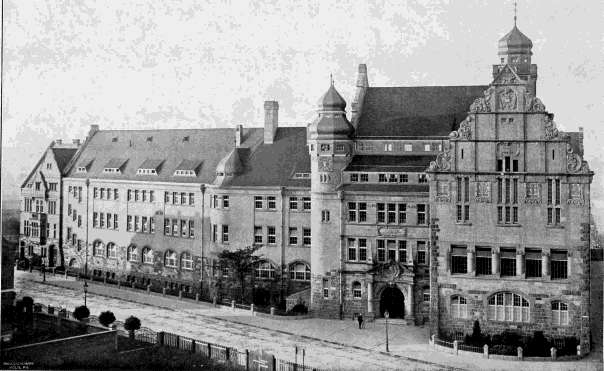 Datei:Schiller-Gymnasium um 1900.jpg